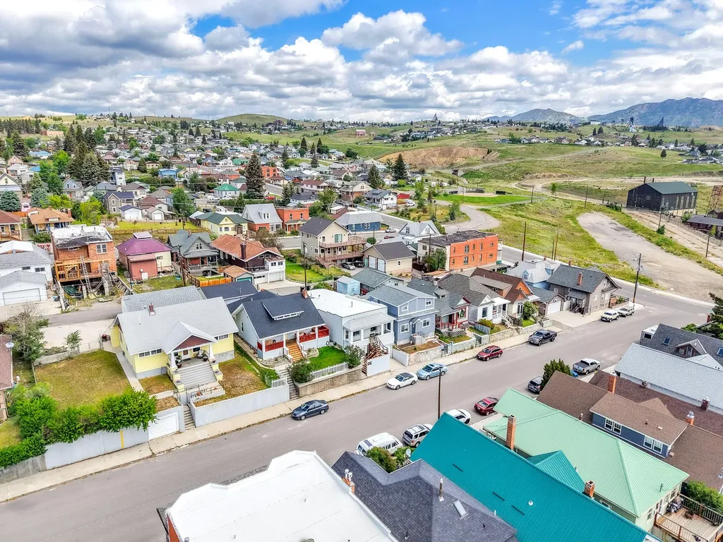 925 W Woolman Street Butte MT 59701