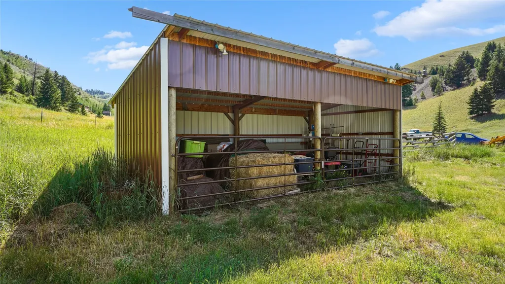 311 & 299 Wickes Road Jefferson City MT 59638