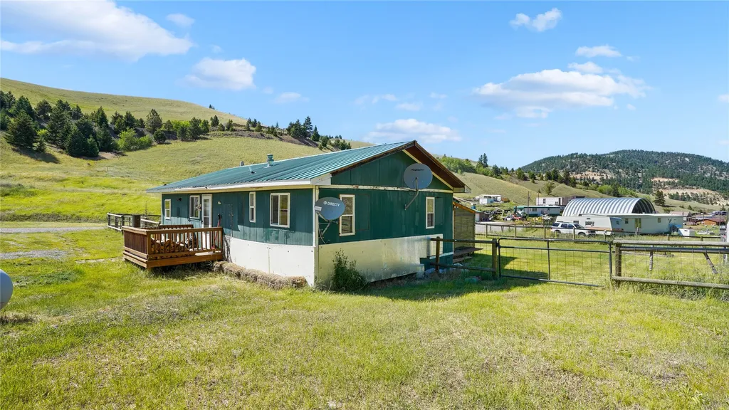 311 & 299 Wickes Road Jefferson City MT 59638
