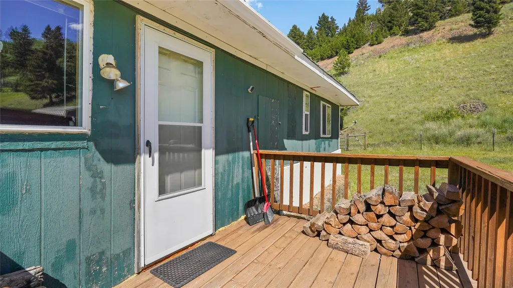 311 & 299 Wickes Road Jefferson City MT 59638