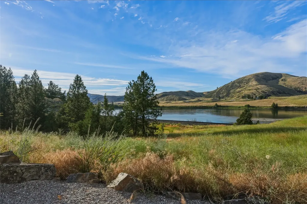 9703 Highway 200 Dixon MT 59831