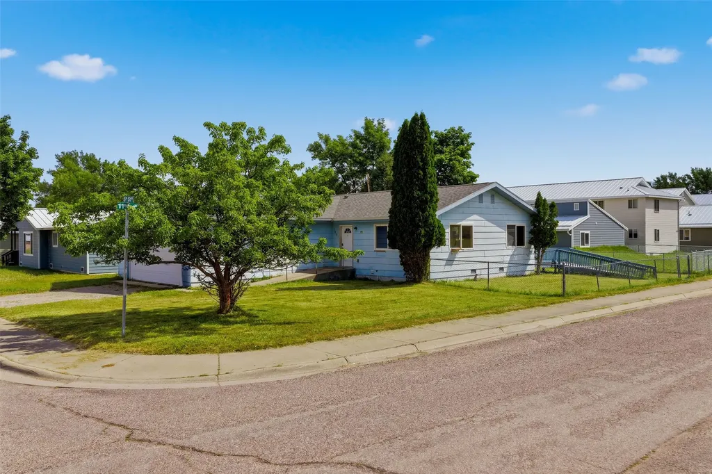 1007 5th Street W Polson MT 59860