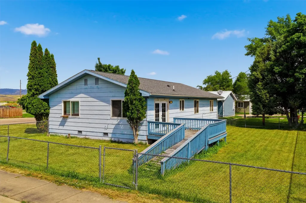 1007 5th Street W Polson MT 59860