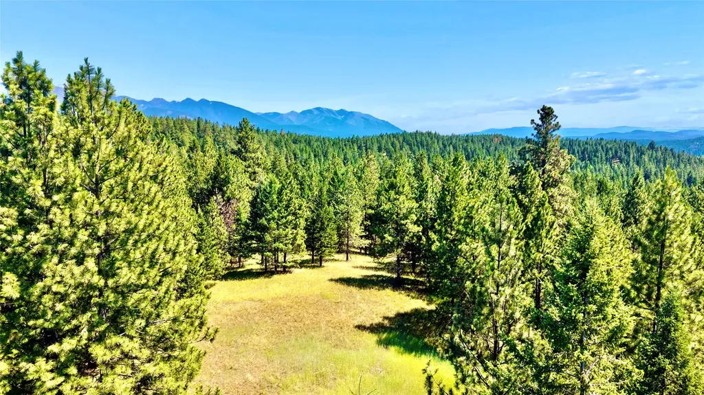 Nhn N Rolling Hills Road Eureka MT 59917