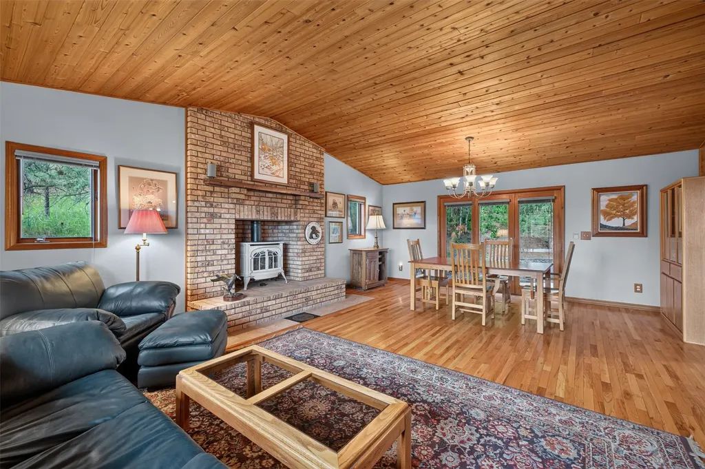 46 Bootlegger Trail Clancy MT 59634