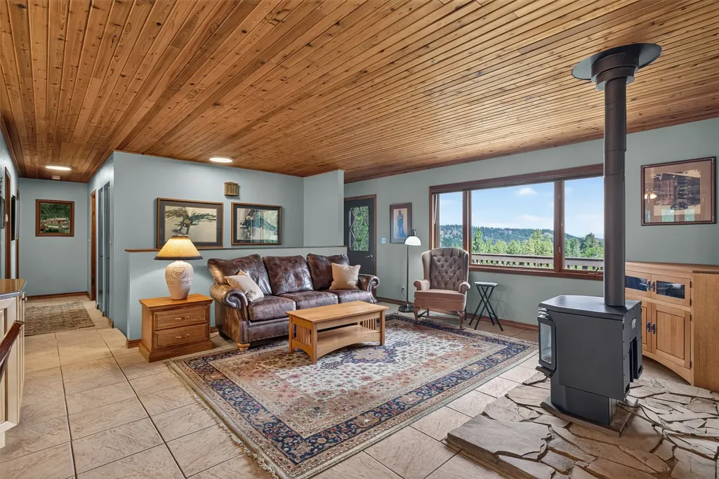 46 Bootlegger Trail Clancy MT 59634