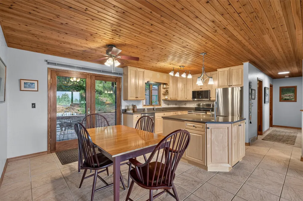 46 Bootlegger Trail Clancy MT 59634