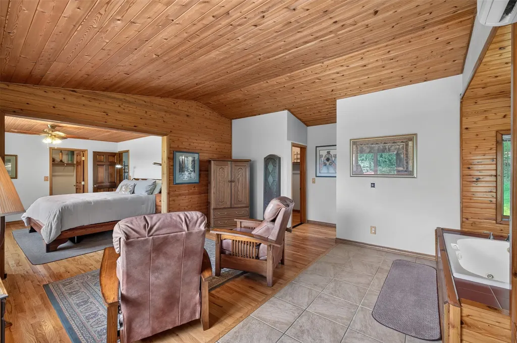 46 Bootlegger Trail Clancy MT 59634