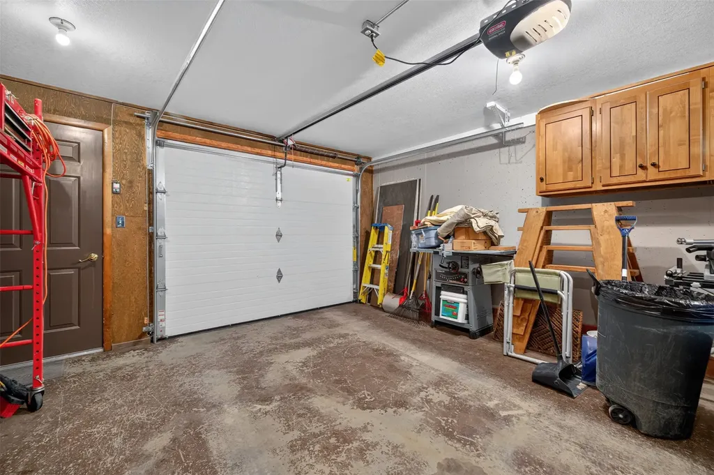 46 Bootlegger Trail Clancy MT 59634