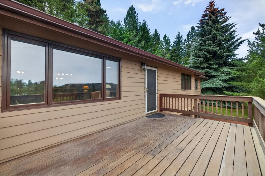 46 Bootlegger Trail Clancy MT 59634