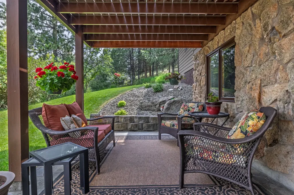 46 Bootlegger Trail Clancy MT 59634