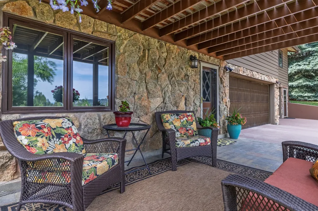 46 Bootlegger Trail Clancy MT 59634