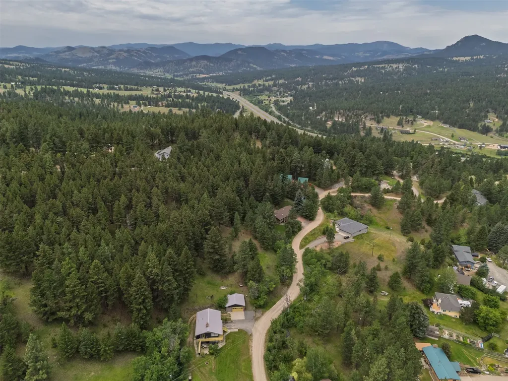 46 Bootlegger Trail Clancy MT 59634