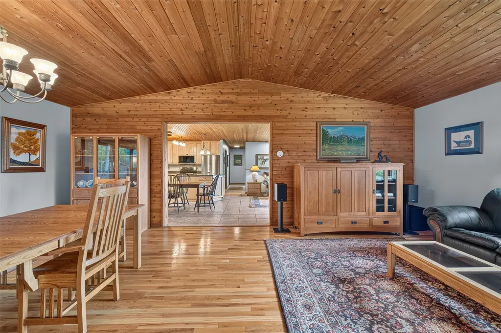 46 Bootlegger Trail Clancy MT 59634