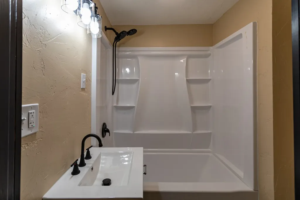 1217 10th Avenue SW Great Falls MT 59404