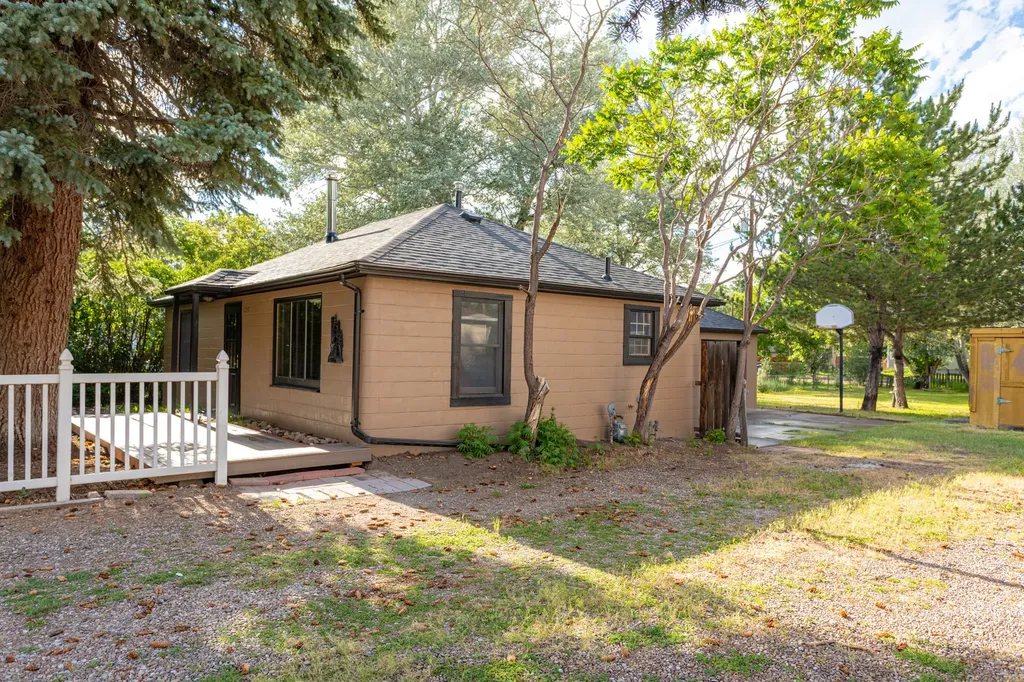 1217 10th Avenue SW Great Falls MT 59404