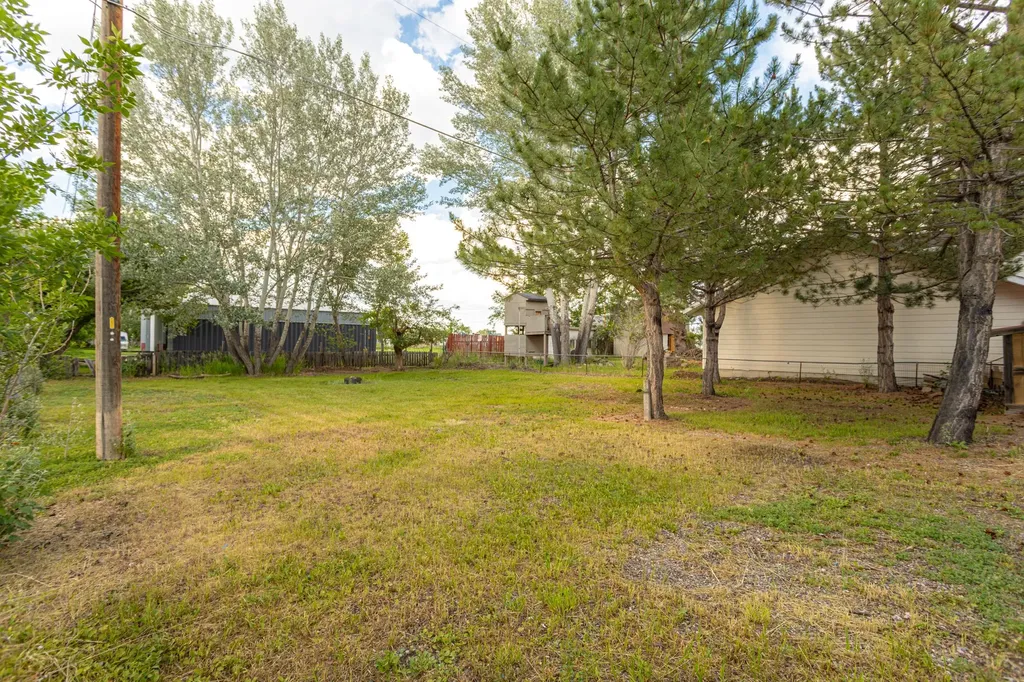 1217 10th Avenue SW Great Falls MT 59404
