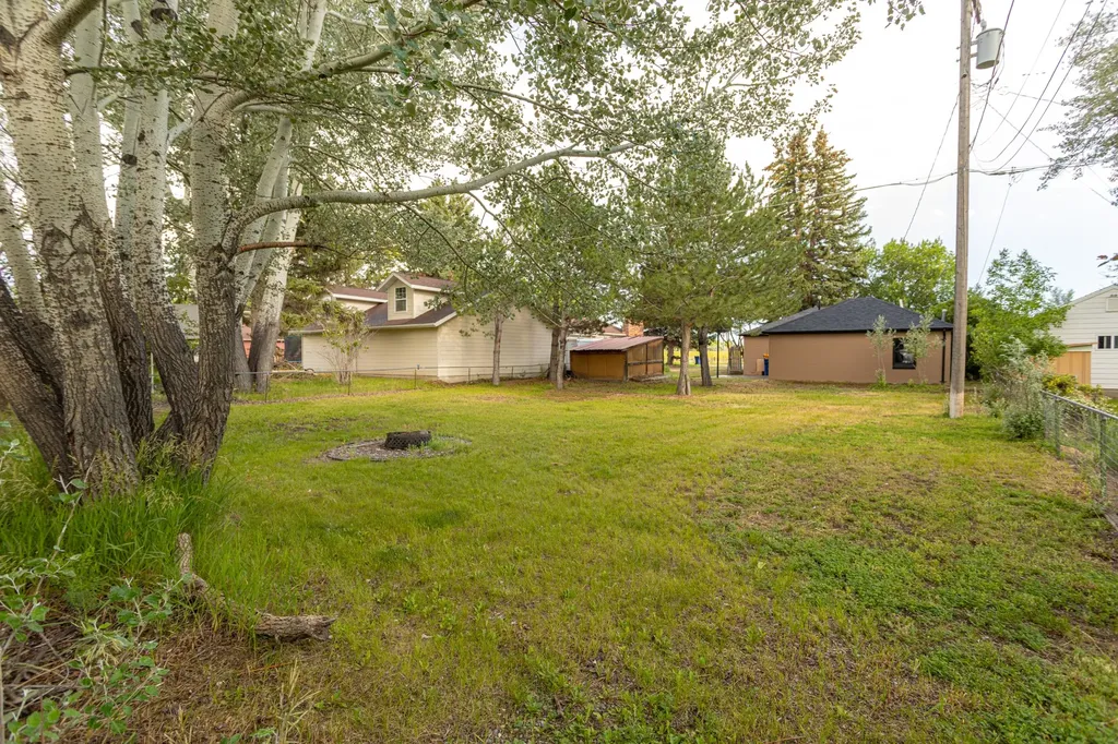 1217 10th Avenue SW Great Falls MT 59404