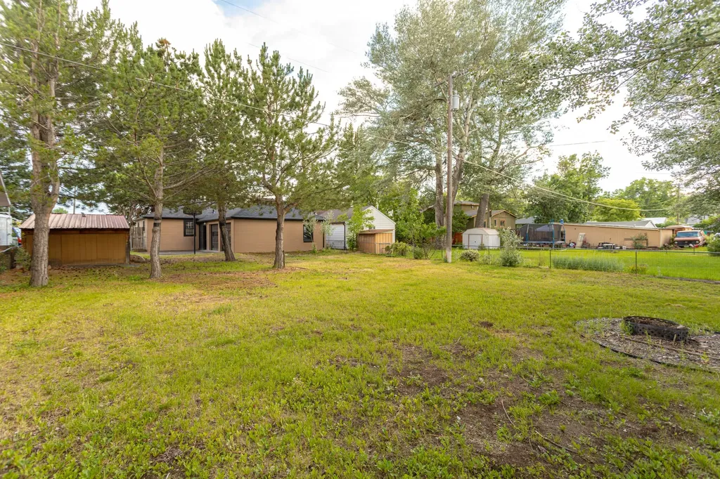 1217 10th Avenue SW Great Falls MT 59404