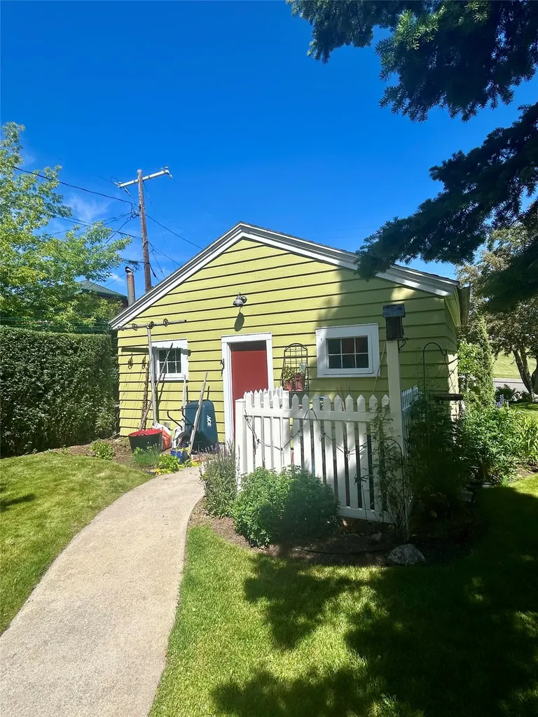 805 W Diamond Street Butte MT 59701