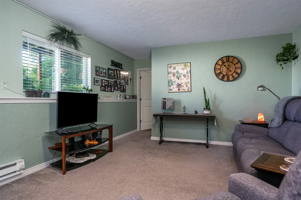 114 8th Avenue W Polson MT 59860