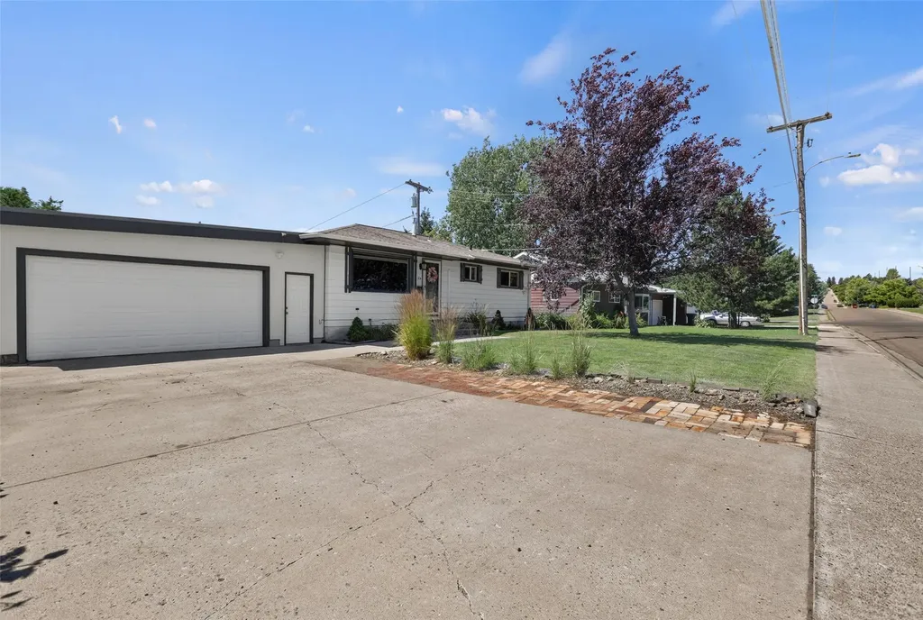 104 Riverview Drive E Great Falls MT 59404