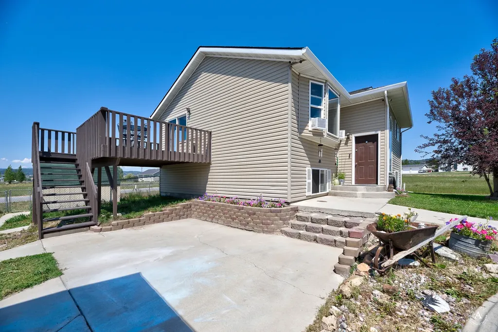 967 Mallard Court Helena MT 59602