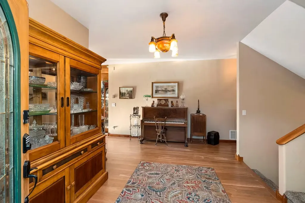 416 Electric Avenue Bigfork MT 59911