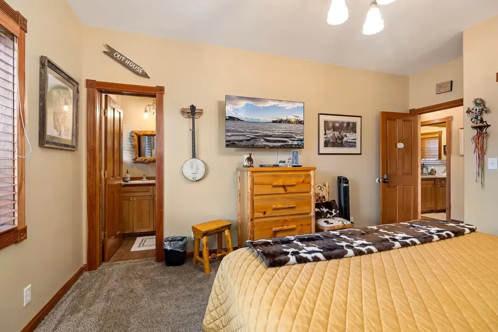 416 Electric Avenue Bigfork MT 59911