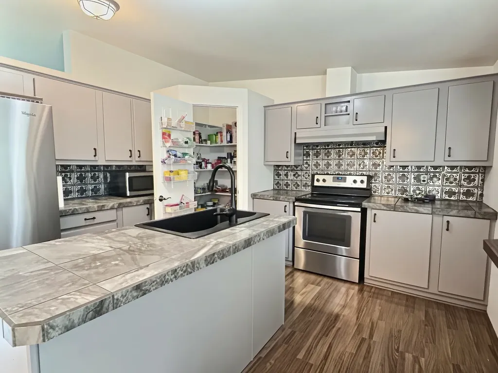 219 3rd Avenue SE Cut Bank MT 59427