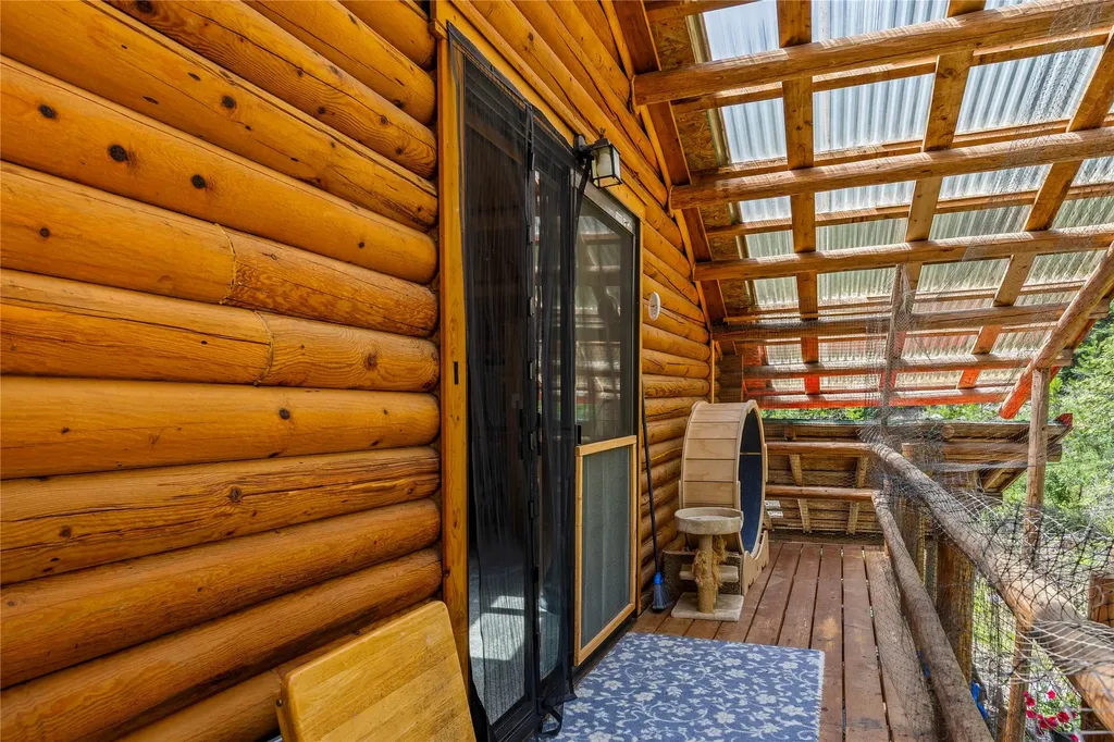 136 Brown Bear Lane De Borgia MT 59830
