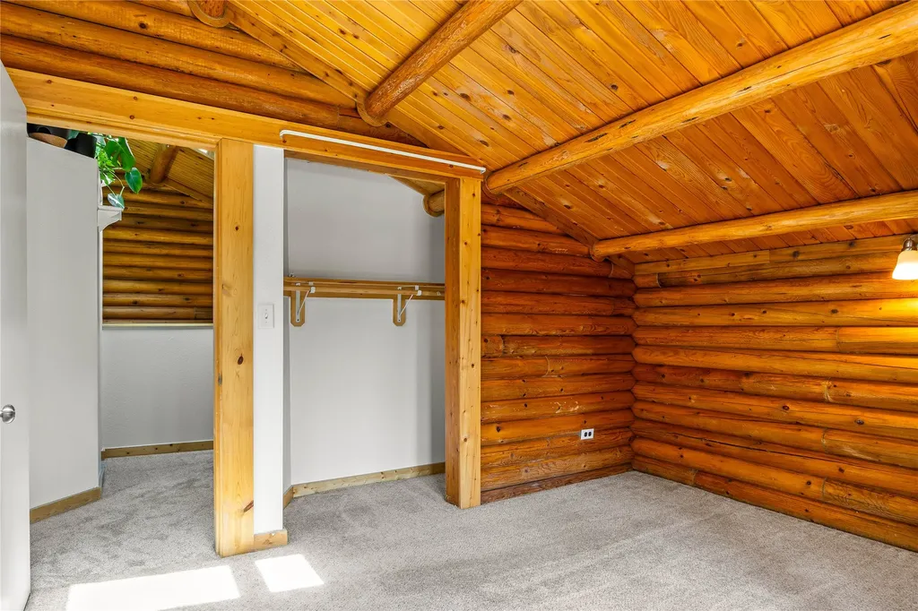 136 Brown Bear Lane De Borgia MT 59830