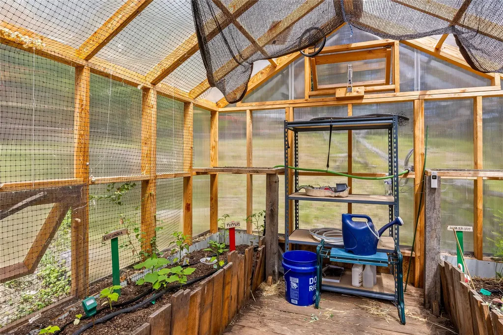 136 Brown Bear Lane De Borgia MT 59830
