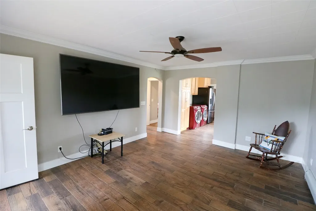 17 E Riggs Street East Helena MT 59635
