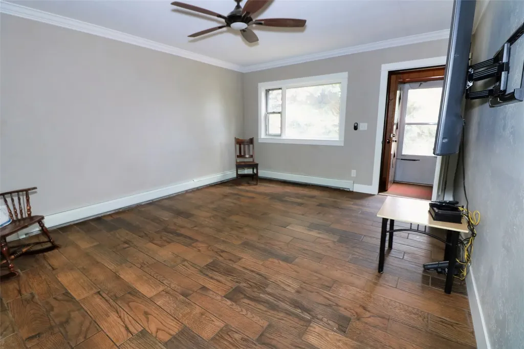 17 E Riggs Street East Helena MT 59635