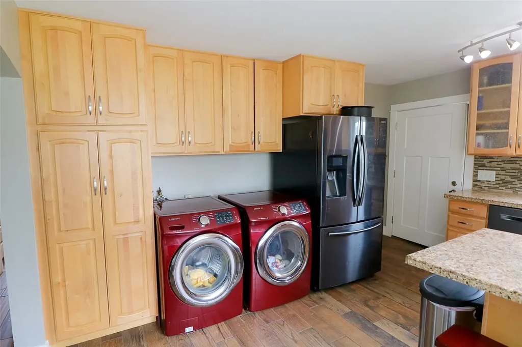 17 E Riggs Street East Helena MT 59635