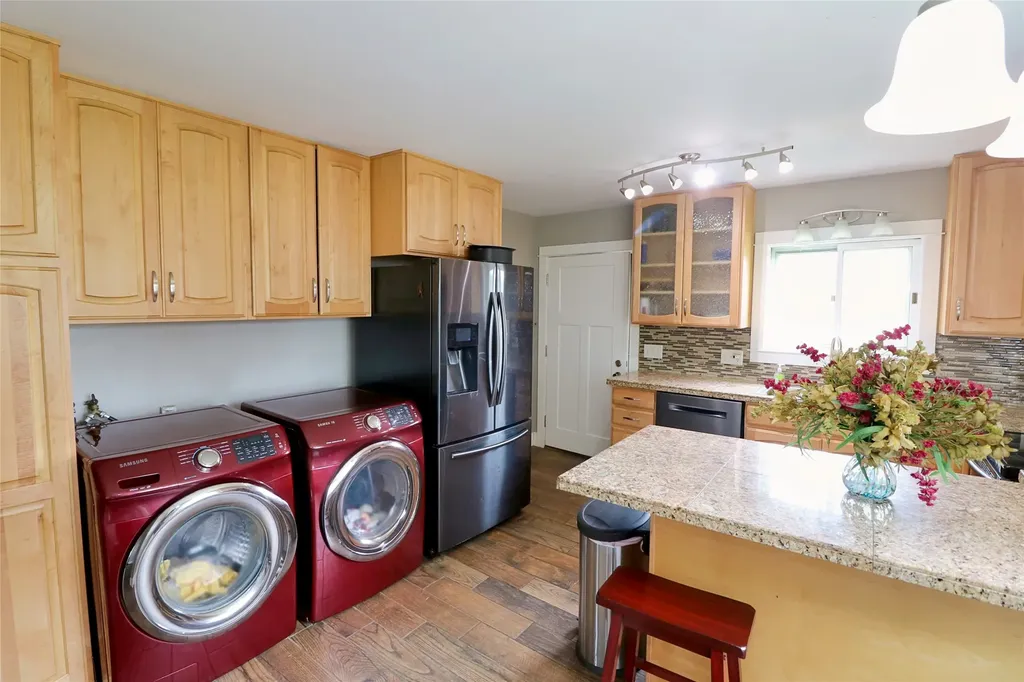17 E Riggs Street East Helena MT 59635
