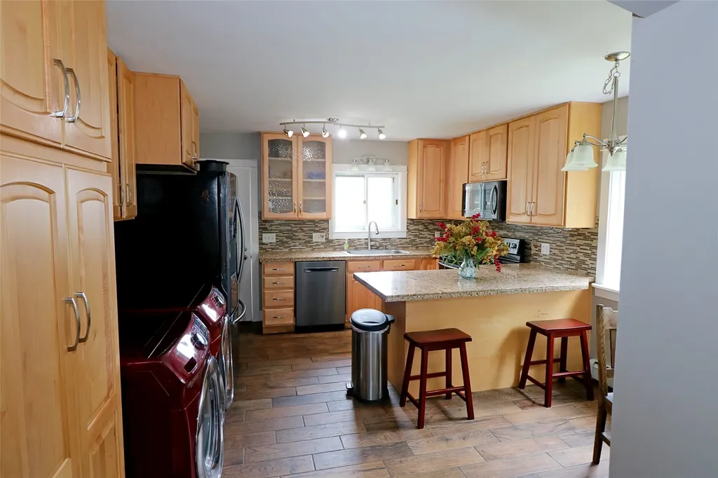 17 E Riggs Street East Helena MT 59635
