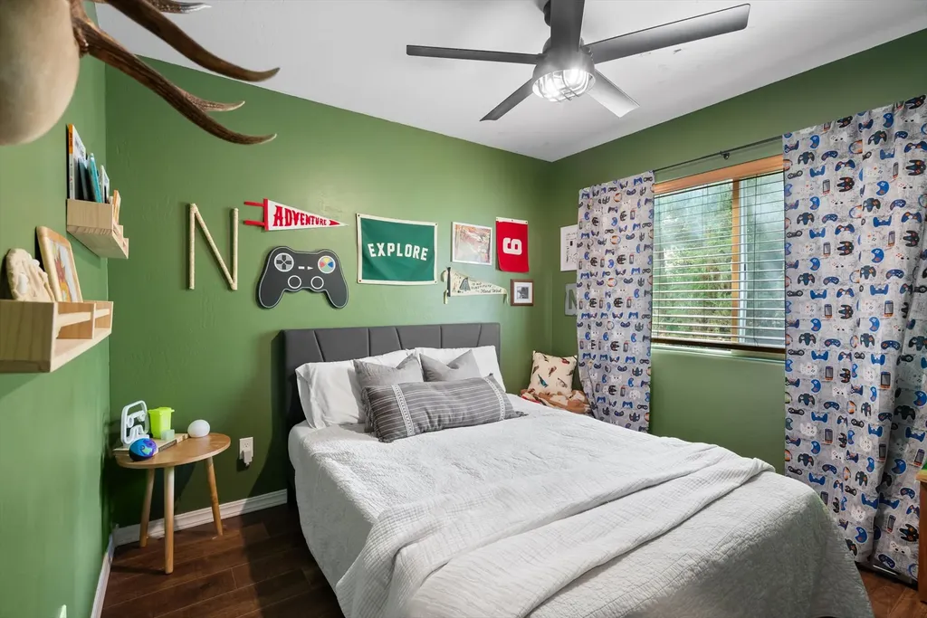 81 Grandview Terrace Lakeside MT 59922