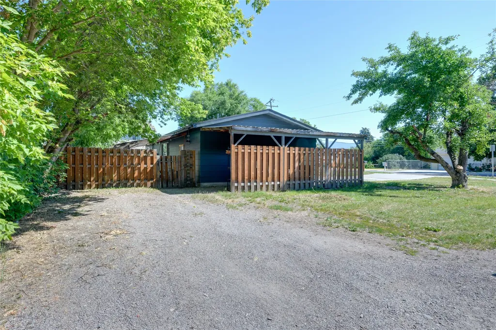 1231 Eaton Street Missoula MT 59801