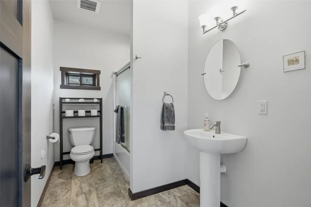 9701 Mt Highway 200 Dixon MT 59831