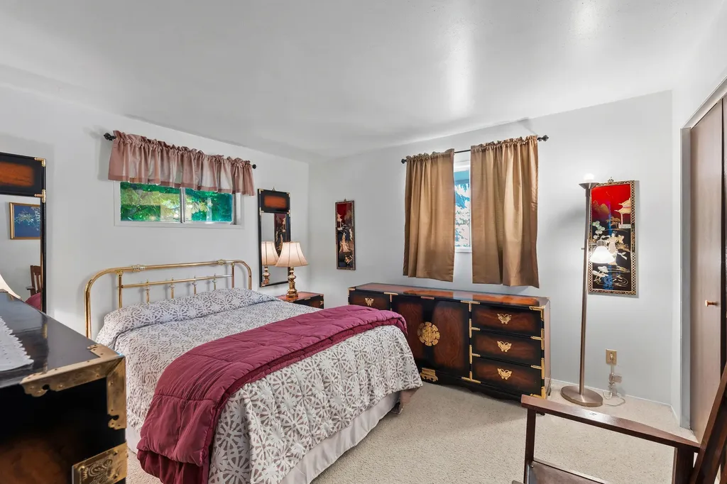 205 Lakeshore Drive Lakeside MT 59922