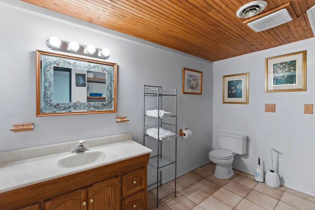 205 Lakeshore Drive Lakeside MT 59922