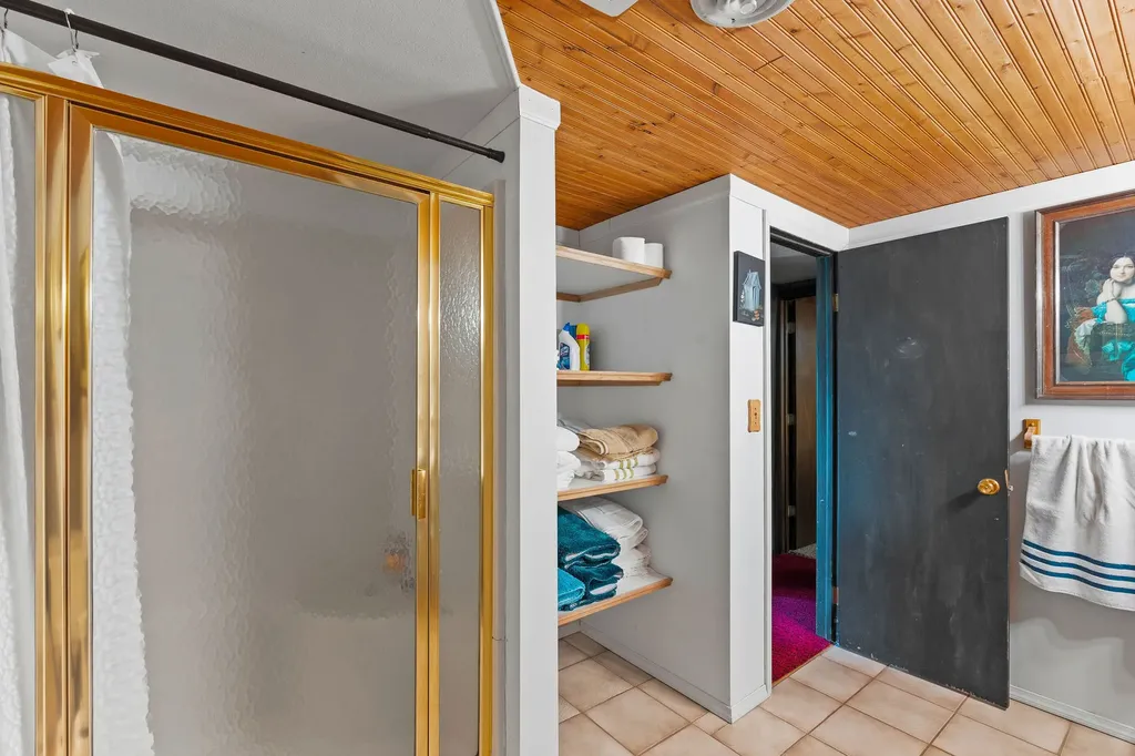 205 Lakeshore Drive Lakeside MT 59922
