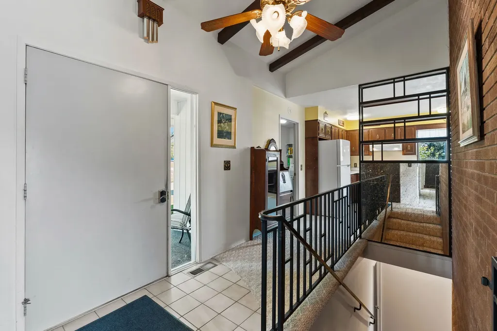 205 Lakeshore Drive Lakeside MT 59922