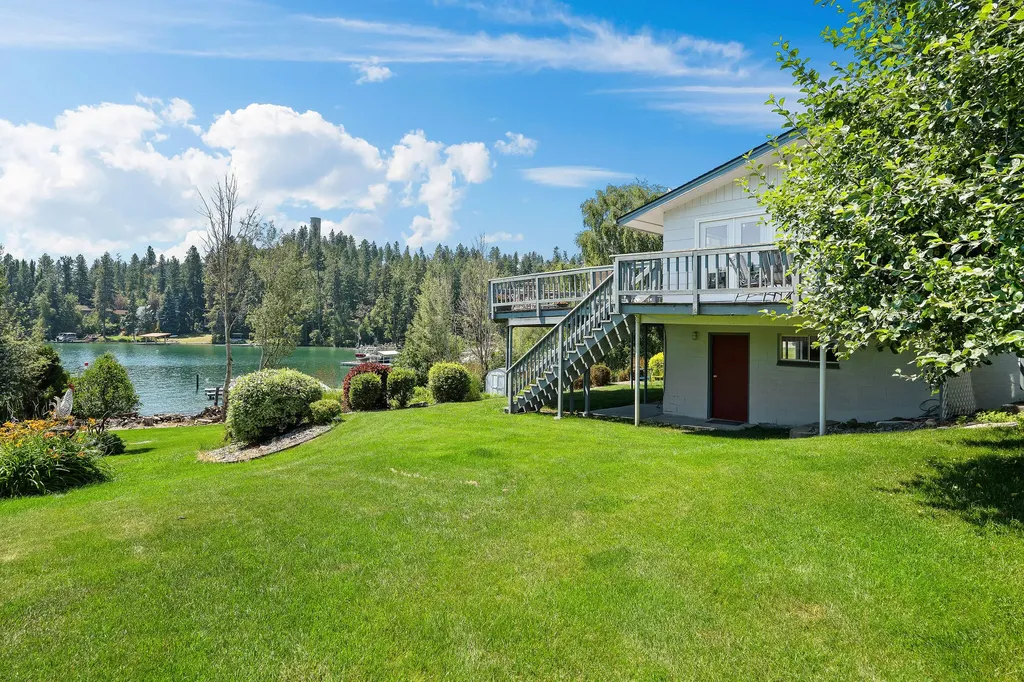 205 Lakeshore Drive Lakeside MT 59922