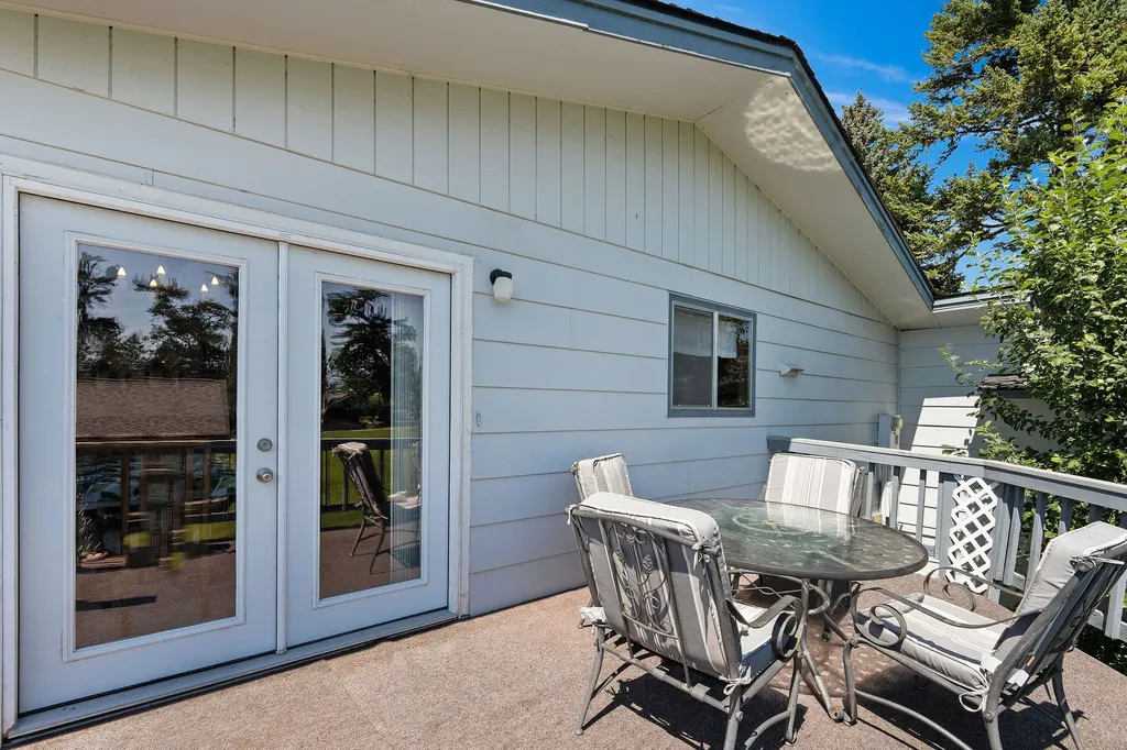205 Lakeshore Drive Lakeside MT 59922
