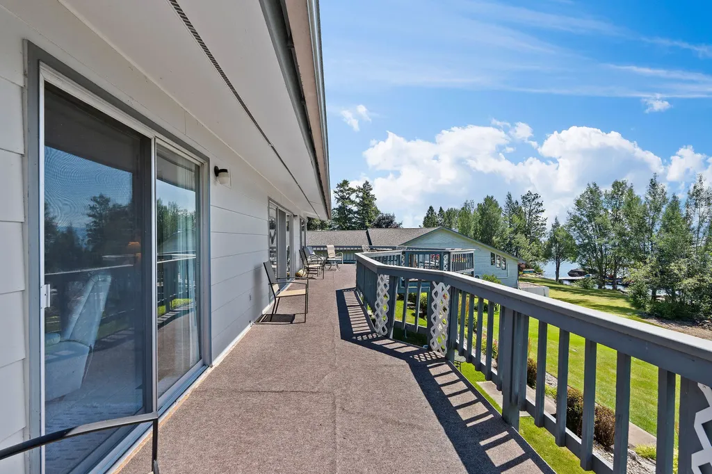 205 Lakeshore Drive Lakeside MT 59922