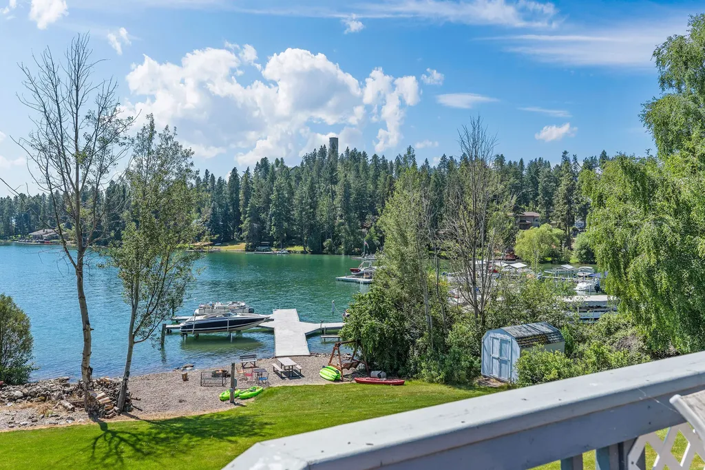 205 Lakeshore Drive Lakeside MT 59922