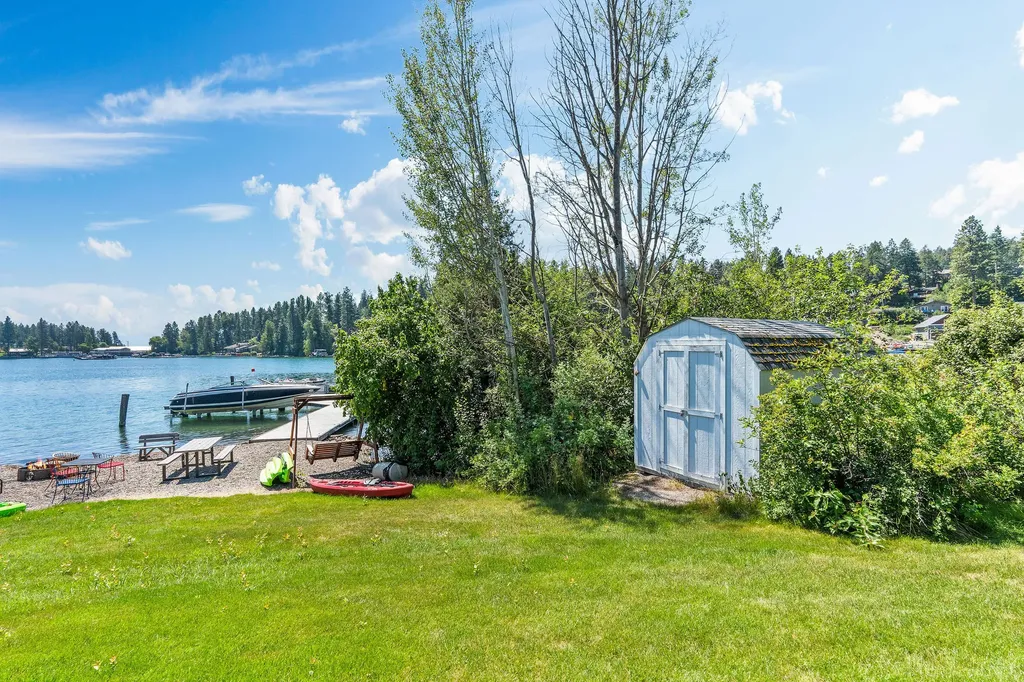 205 Lakeshore Drive Lakeside MT 59922